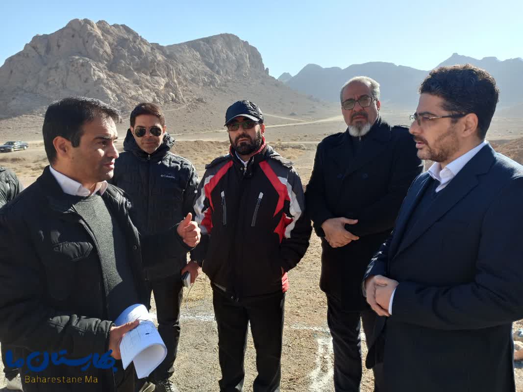 آغاز-عملیات-خاکبرداری-جهت-احداث-مخزن-۲۰۰۰-متر-مکعبی-پساب-بهارستان